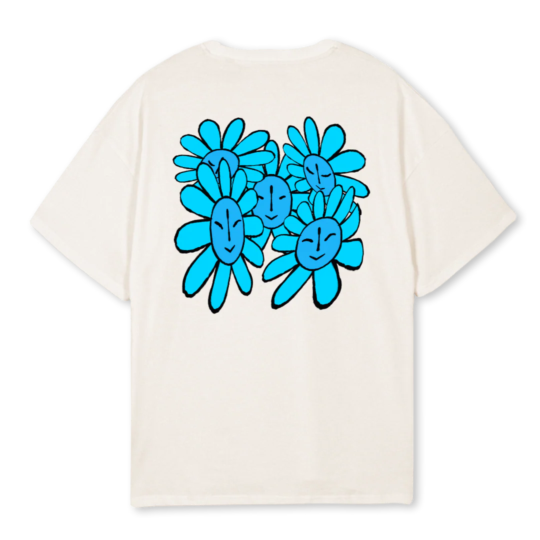 TT Vintage White Oversized Tee. - Image 2
