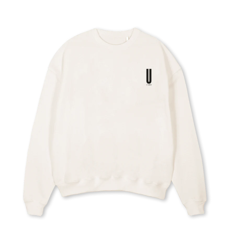 USTUDIO  Vintage White Oversized Crewneck Sweater.