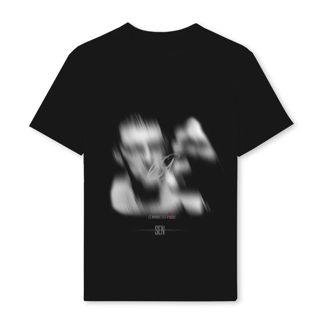 VINCE Black Regular Tee.