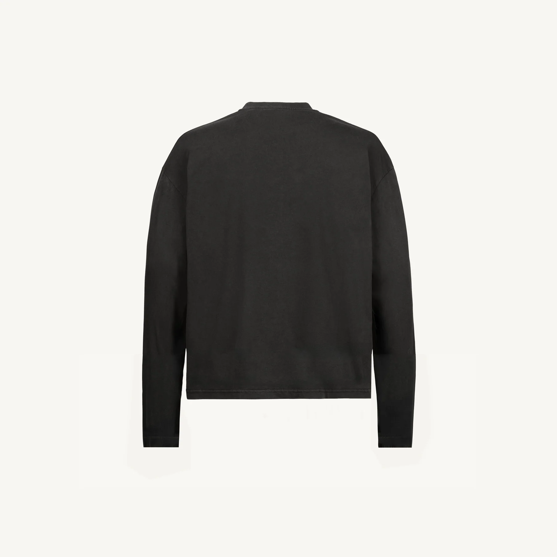 Vintage Black Oversized Boxy LS Tee. - Image 10