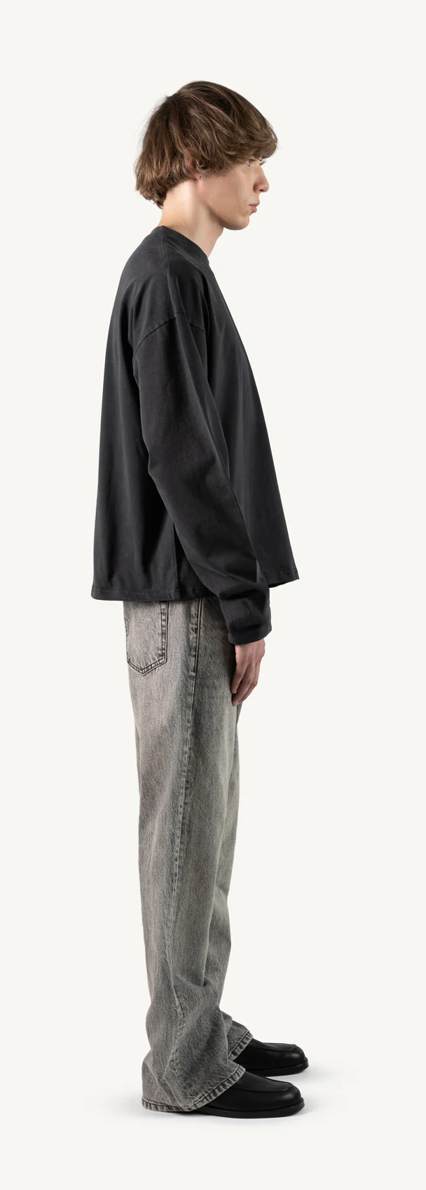 Vintage Black Oversized Boxy LS Tee. - Image 4