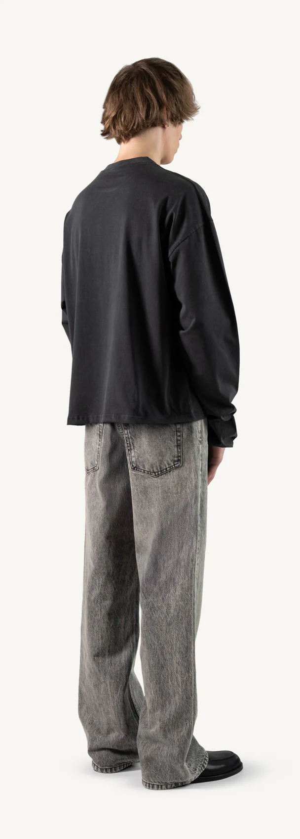 Vintage Black Oversized Boxy LS Tee. - Image 5