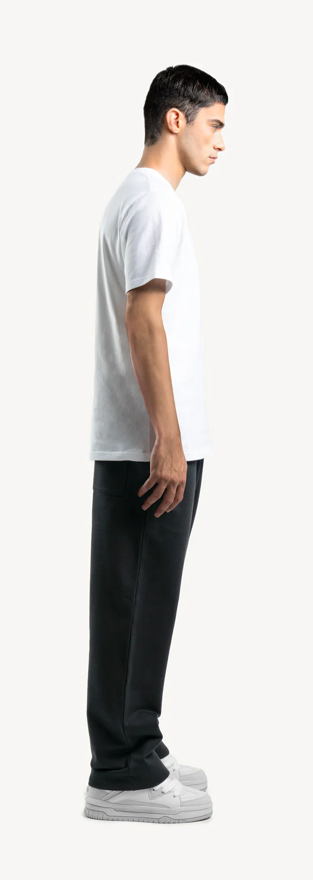 Vintage Black Straight-Leg Relaxed Sweatpants. - Image 4