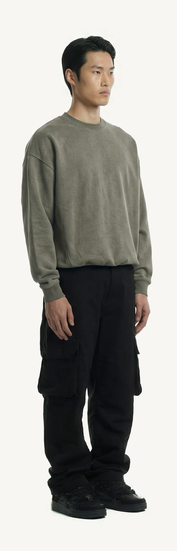 Vintage Olive Oversized Crewneck Sweater. - Image 3