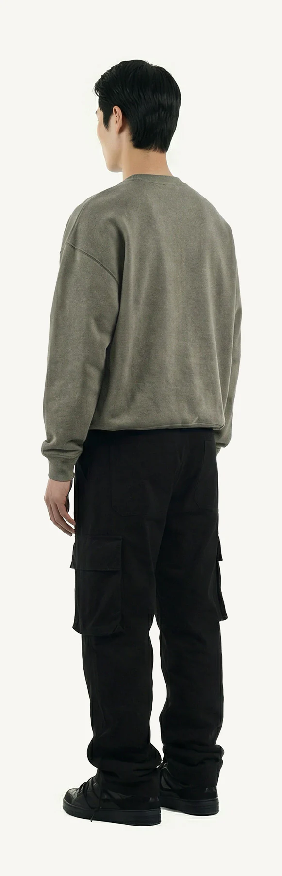 Vintage Olive Oversized Crewneck Sweater. - Image 7