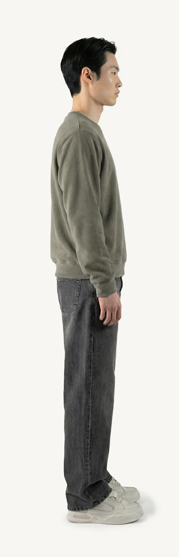 Vintage Olive Regular Crewneck Sweater. - Image 4