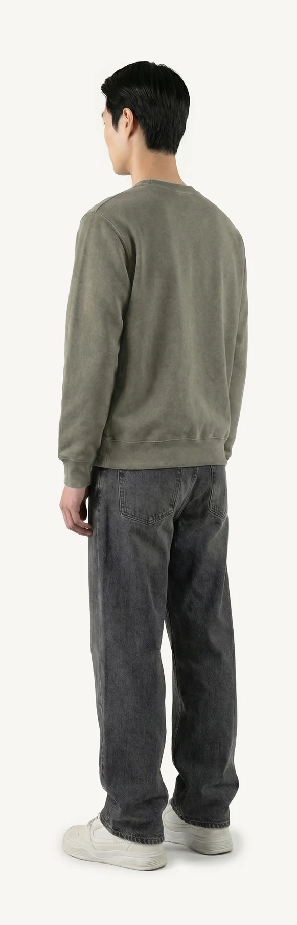 Vintage Olive Regular Crewneck Sweater. - Image 7