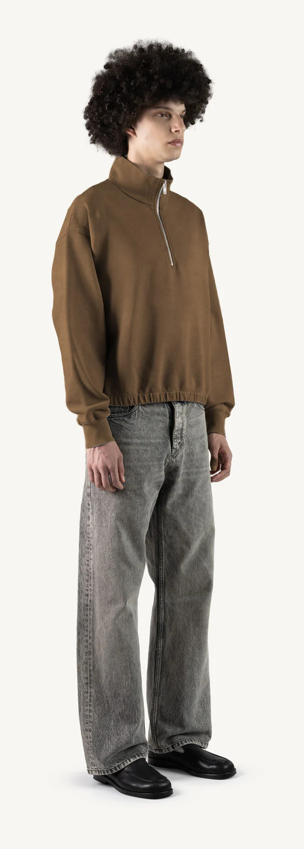 Vintage Tan Oversized Boxy 1/4-Zip Sweater. - Image 3