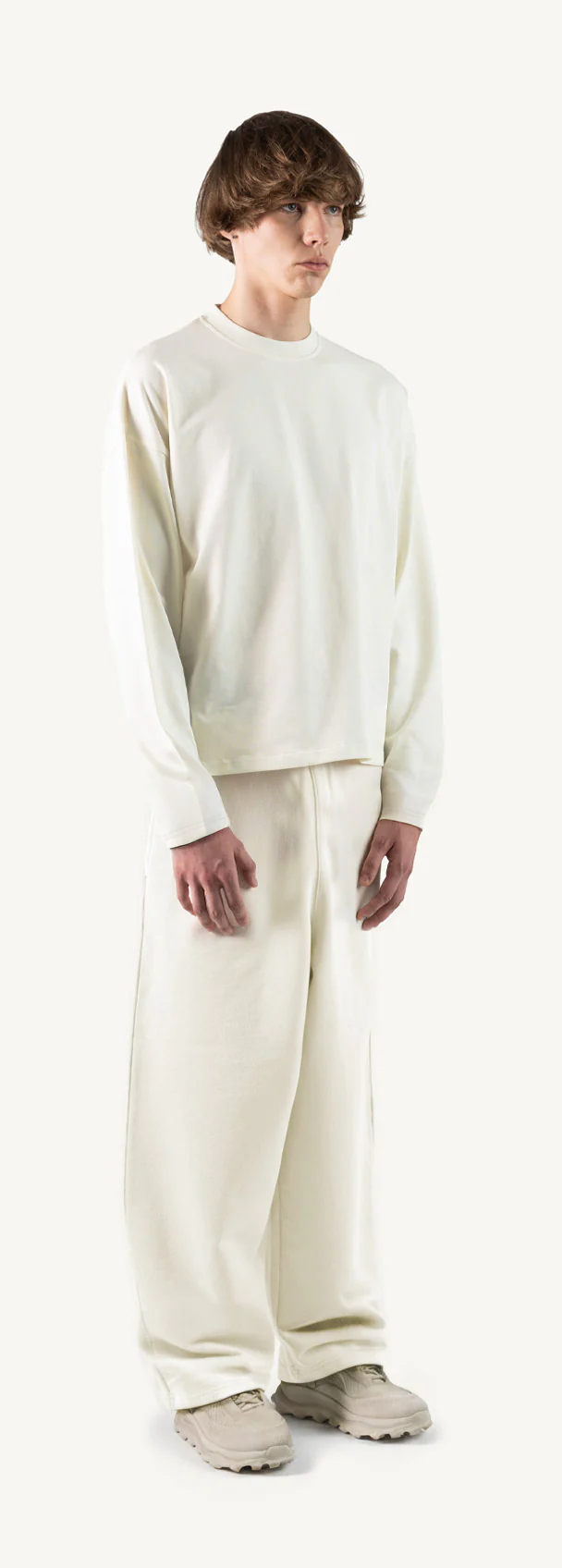 Vintage White Oversized Boxy LS Tee. - Image 3