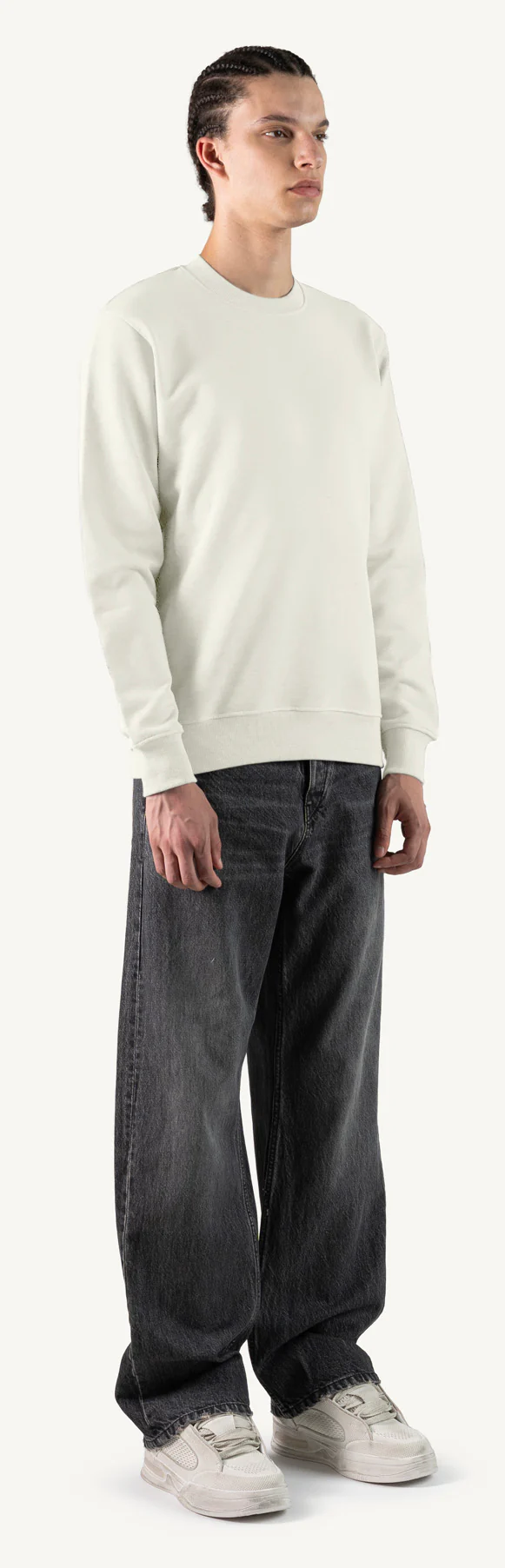 Vintage White Regular Crewneck Sweater. - Image 3