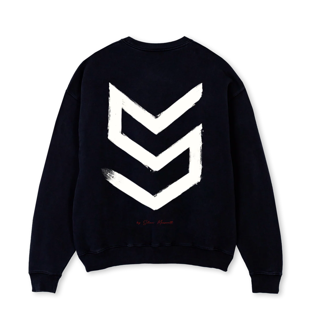 VISIONS ARTII Black Oversized Crewneck Sweater. - Image 2