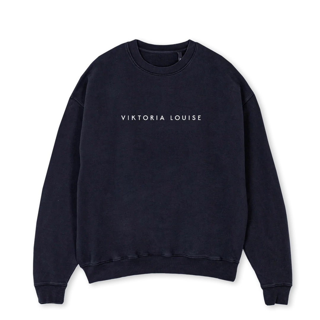VLVINTAGESWEATER Vintage Black Oversized Crewneck Sweater.