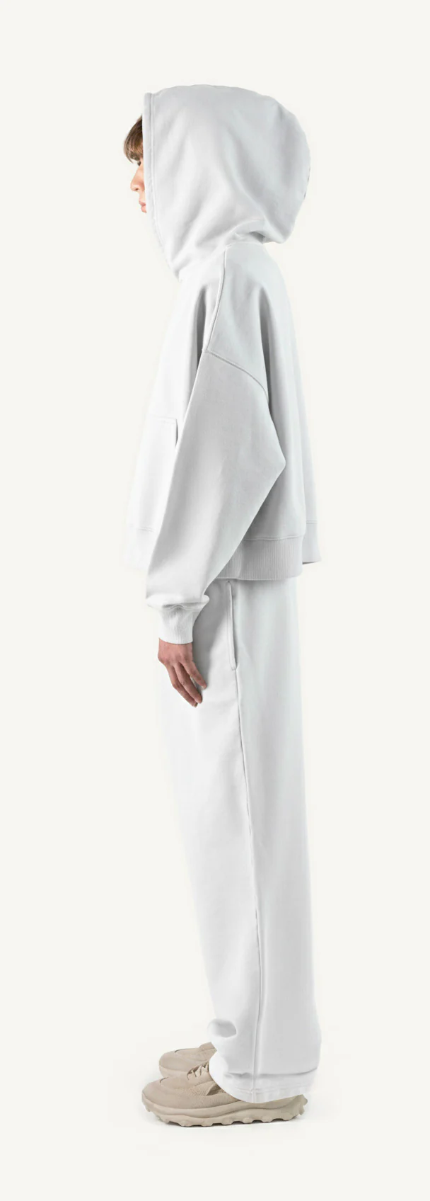 White Straight-Leg Baggy Sweatpants. - Image 8