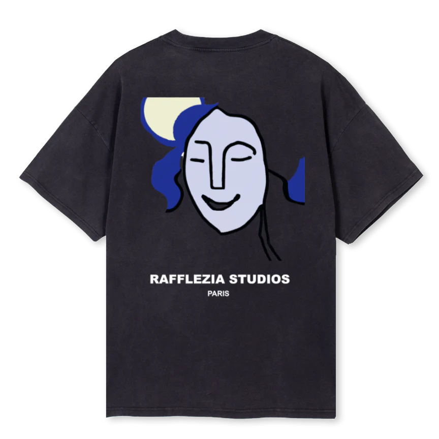 WOMANFACETEE Vintage Black Oversized Tee. - Image 2