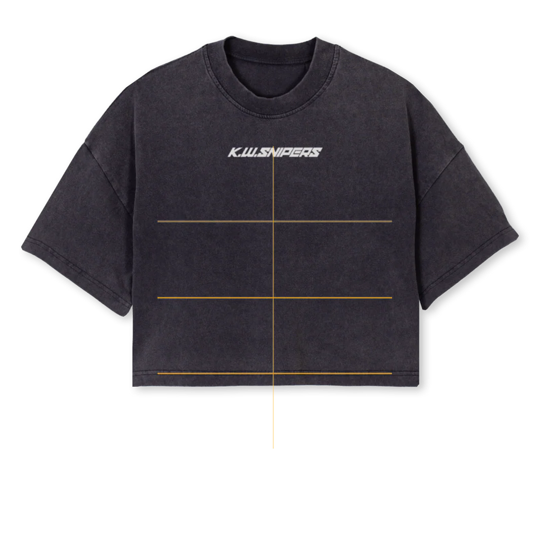 XENOWOMENS Vintage Black Cropped Oversized Tee.